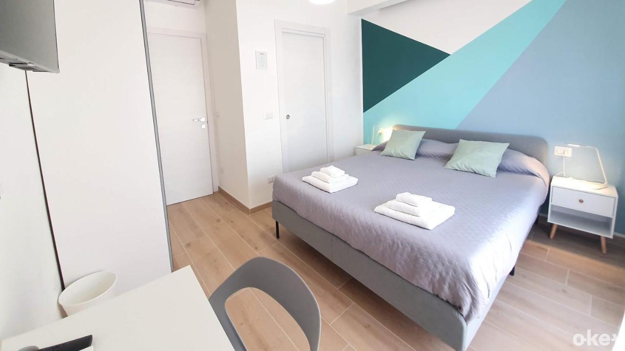 Blue Sky Rooftop Rooms - Bari Policlinico Exterior foto